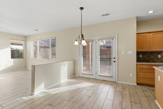 1424 Montiano Loop SE, Rio Rancho, NM 87124