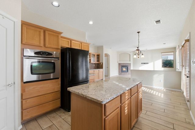 1424 Montiano Loop SE, Rio Rancho, NM 87124