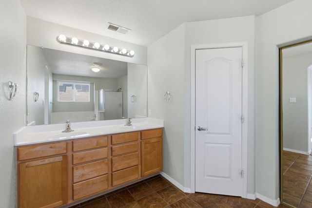 1424 Montiano Loop SE, Rio Rancho, NM 87124