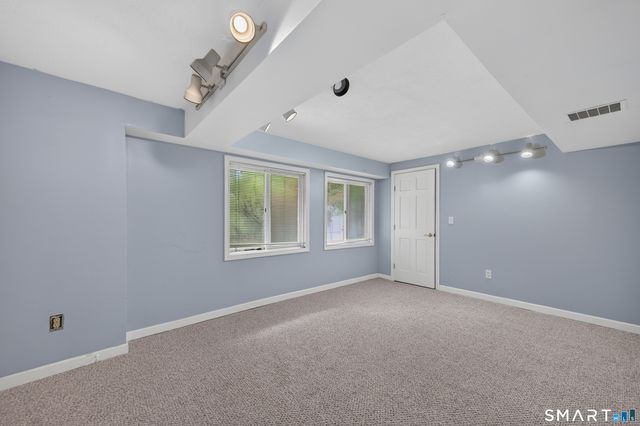61 Springbrook Road, Old Saybrook, CT 06475