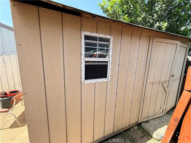 16079 Yarnell B1, Rancho Cascades, CA 91342