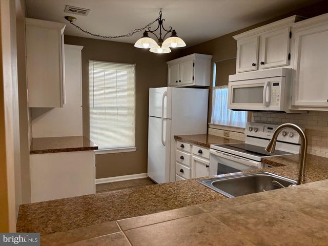 1520 CAMBRIDGE CT, Palmyra, PA 17078