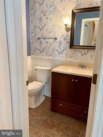 1520 CAMBRIDGE CT, Palmyra, PA 17078