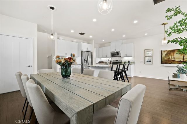 12 Prominence, Lake Forest, CA 92630