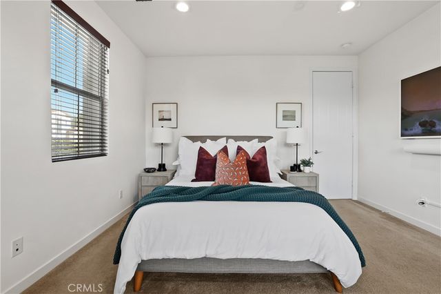 12 Prominence, Lake Forest, CA 92630