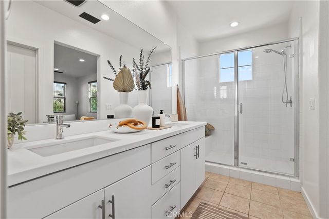 12 Prominence, Lake Forest, CA 92630