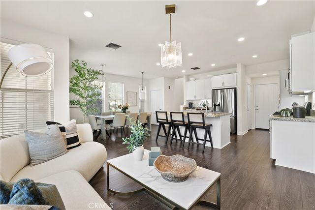 12 Prominence, Lake Forest, CA 92630