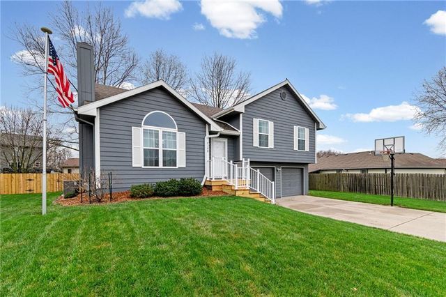 2108 Glenside Road, Kearney, MO 64060