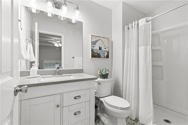 2108 Glenside Road, Kearney, MO 64060