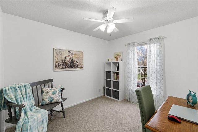 2108 Glenside Road, Kearney, MO 64060
