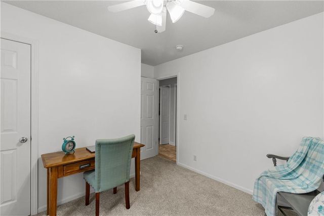 2108 Glenside Road, Kearney, MO 64060