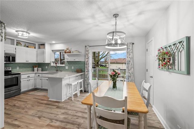 2108 Glenside Road, Kearney, MO 64060