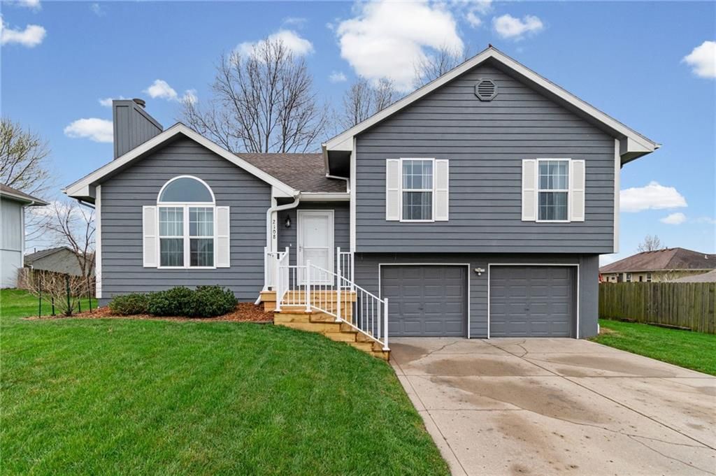 2108 Glenside Road, Kearney, MO 64060