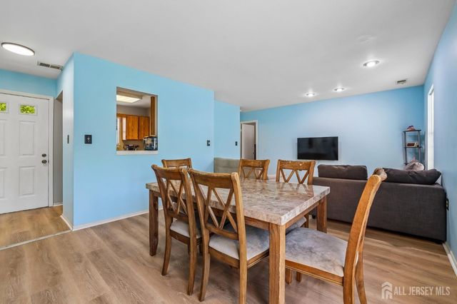 114 Blake Court, Old Bridge, NJ 08857