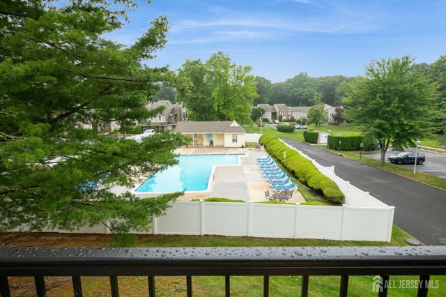 114 Blake Court, Old Bridge, NJ 08857