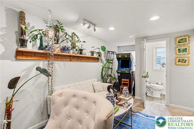 124 Belmont Avenue, Other Pa Counties, PA 19033