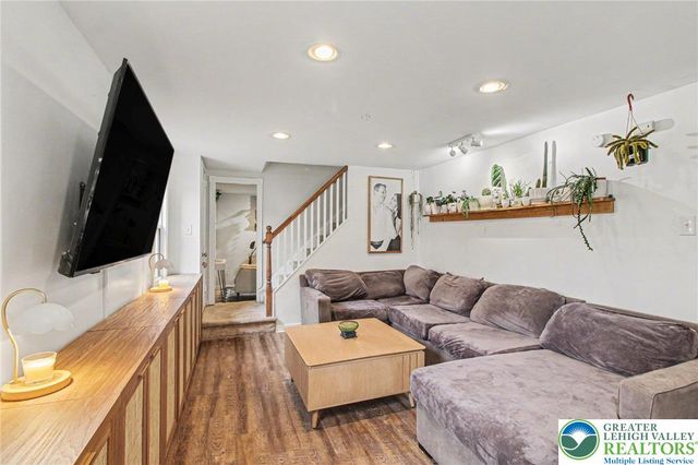 124 Belmont Avenue, Other Pa Counties, PA 19033