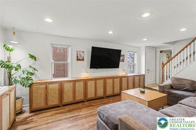 124 Belmont Avenue, Other Pa Counties, PA 19033