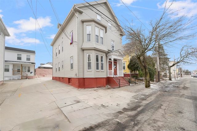 102 Penn Street, Providence, RI 02909