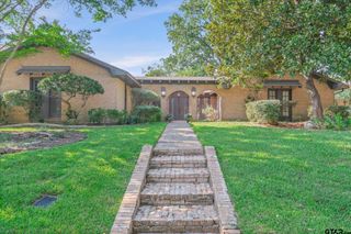2813 Rockbridge, Tyler, TX 75701