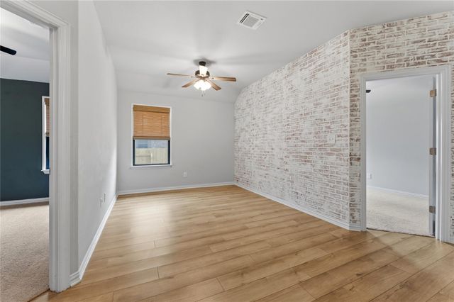146 Red Granite DR, Dripping Springs, TX 78620