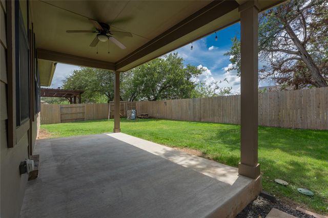 146 Red Granite DR, Dripping Springs, TX 78620