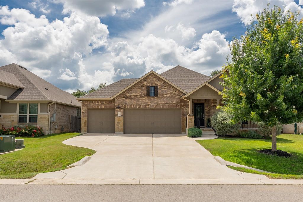 146 Red Granite DR, Dripping Springs, TX 78620