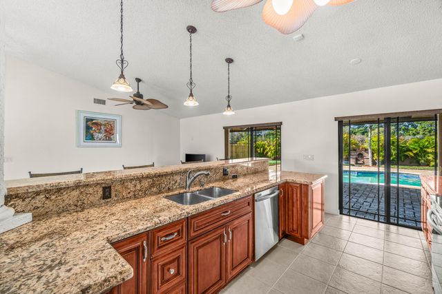 19873 Court Of The Myrtles, Boca Raton, FL 33434