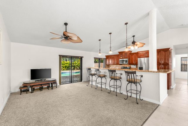 19873 Court Of The Myrtles, Boca Raton, FL 33434