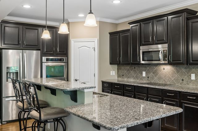 1169 Pin Oak Ln, Brentwood, TN 37027