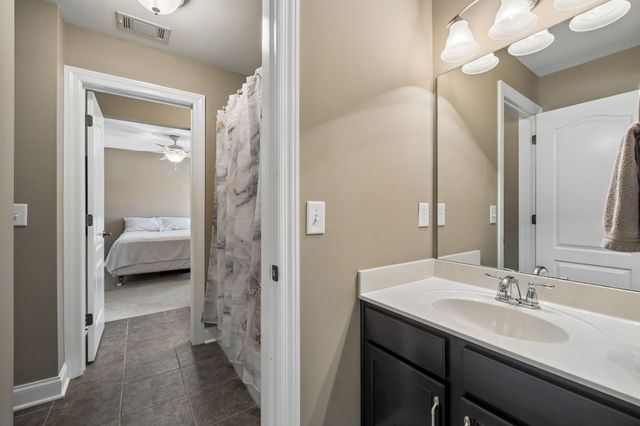 1169 Pin Oak Ln, Brentwood, TN 37027