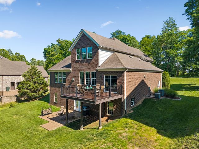 1169 Pin Oak Ln, Brentwood, TN 37027