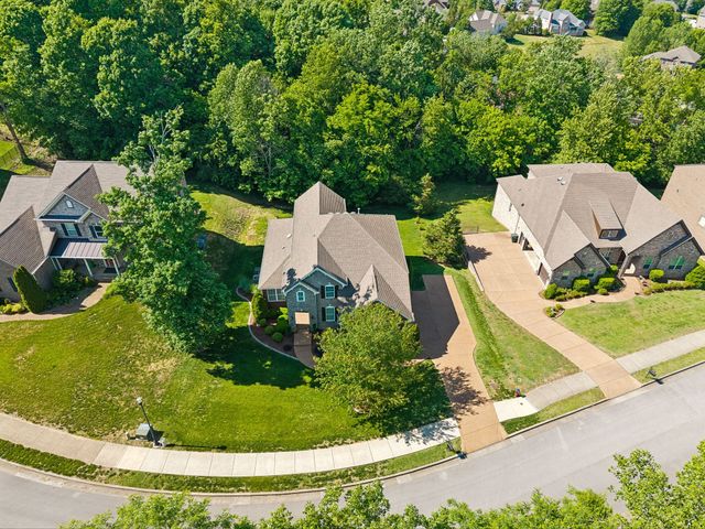 1169 Pin Oak Ln, Brentwood, TN 37027
