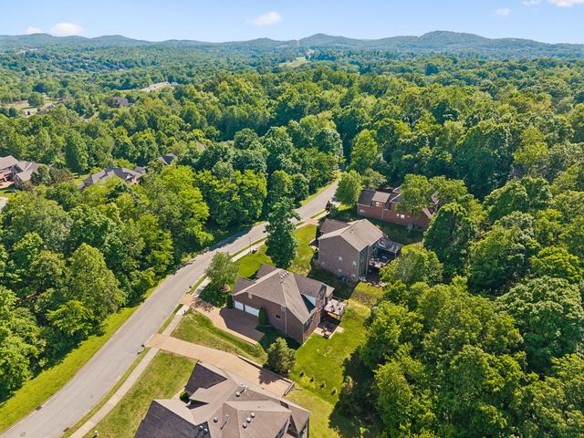 1169 Pin Oak Ln, Brentwood, TN 37027