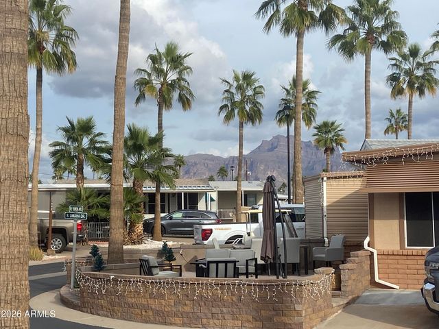 1537 S Omaha Drive 537, Apache Junction, AZ 85119