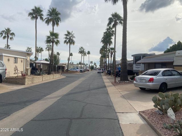 1537 S Omaha Drive 537, Apache Junction, AZ 85119
