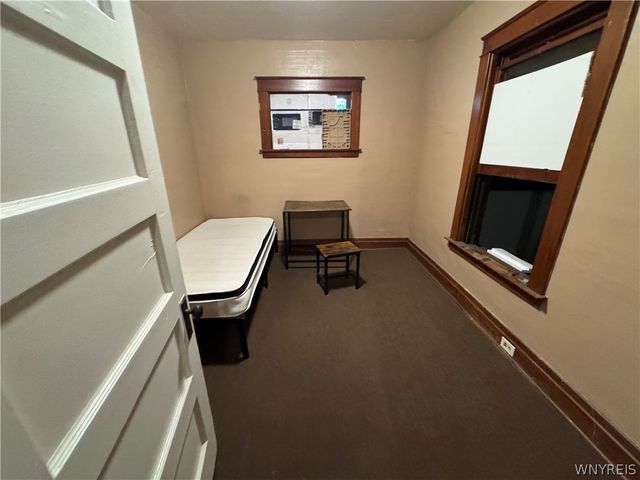 715 Augustus Place, Niagara Falls, NY 14301