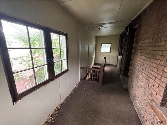 715 Augustus Place, Niagara Falls, NY 14301
