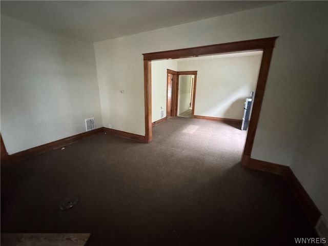 715 Augustus Place, Niagara Falls, NY 14301