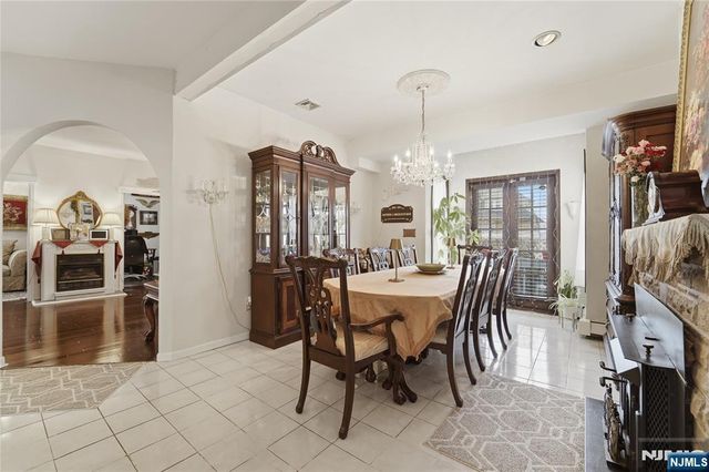 3 Stuyvesant Avenue, Kearny, NJ 07032