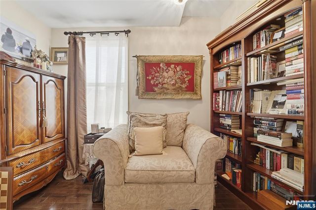 3 Stuyvesant Avenue, Kearny, NJ 07032