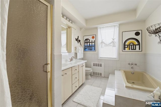 3 Stuyvesant Avenue, Kearny, NJ 07032