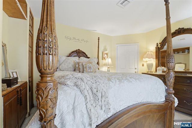 3 Stuyvesant Avenue, Kearny, NJ 07032