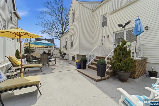 3 Stuyvesant Avenue, Kearny, NJ 07032