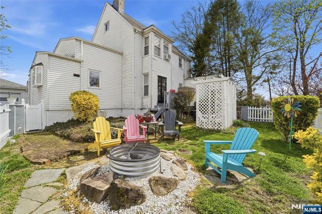 3 Stuyvesant Avenue, Kearny, NJ 07032