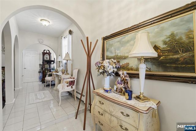 3 Stuyvesant Avenue, Kearny, NJ 07032