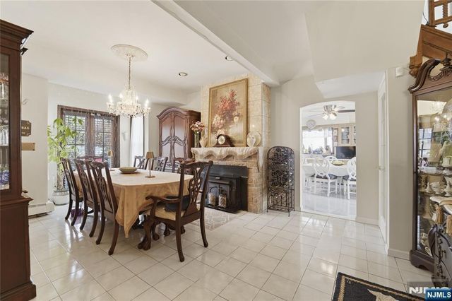 3 Stuyvesant Avenue, Kearny, NJ 07032