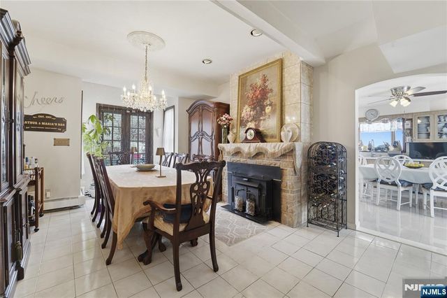 3 Stuyvesant Avenue, Kearny, NJ 07032