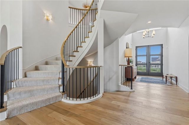 16920 Rosehill Street, Overland Park, KS 66221