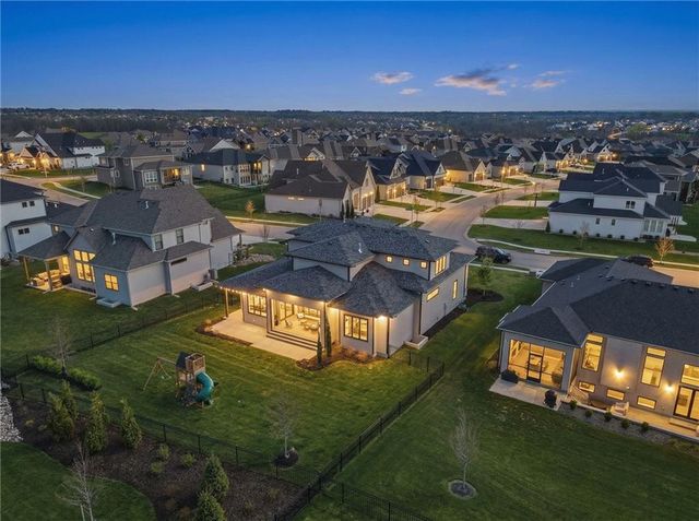 16920 Rosehill Street, Overland Park, KS 66221